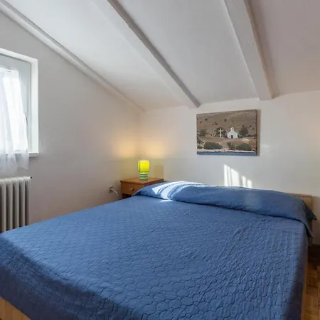 Apartment 2534b *